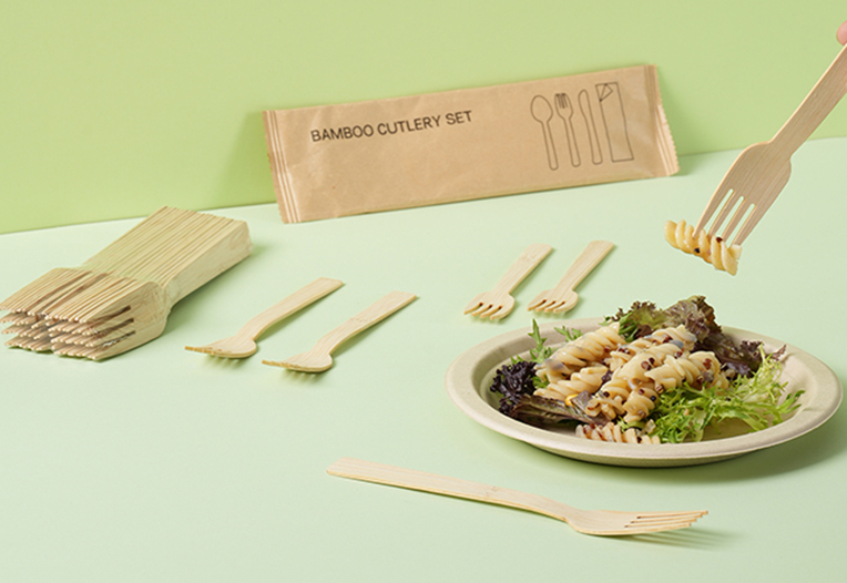 Bamboo cutlery set (5)